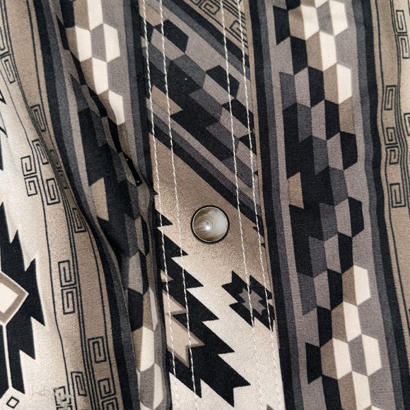 Mens Rock & Roll Denim Pearl snap - Picture 3 of 3